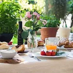 בית חווה Masseria Valente אוסטוני
