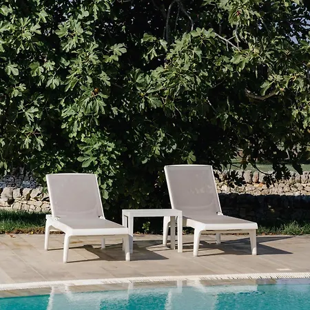 Masseria Valente Фермерский дом Остуни