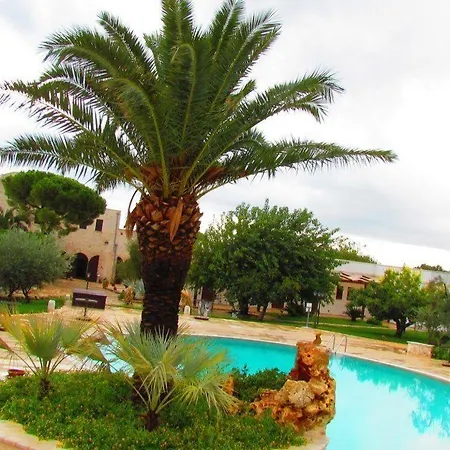 Masseria Valente Фермерский дом